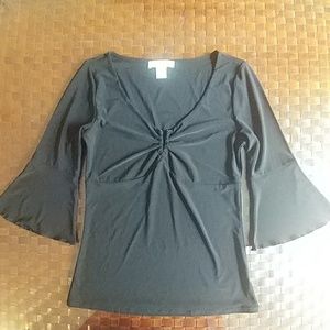 White house black market black top